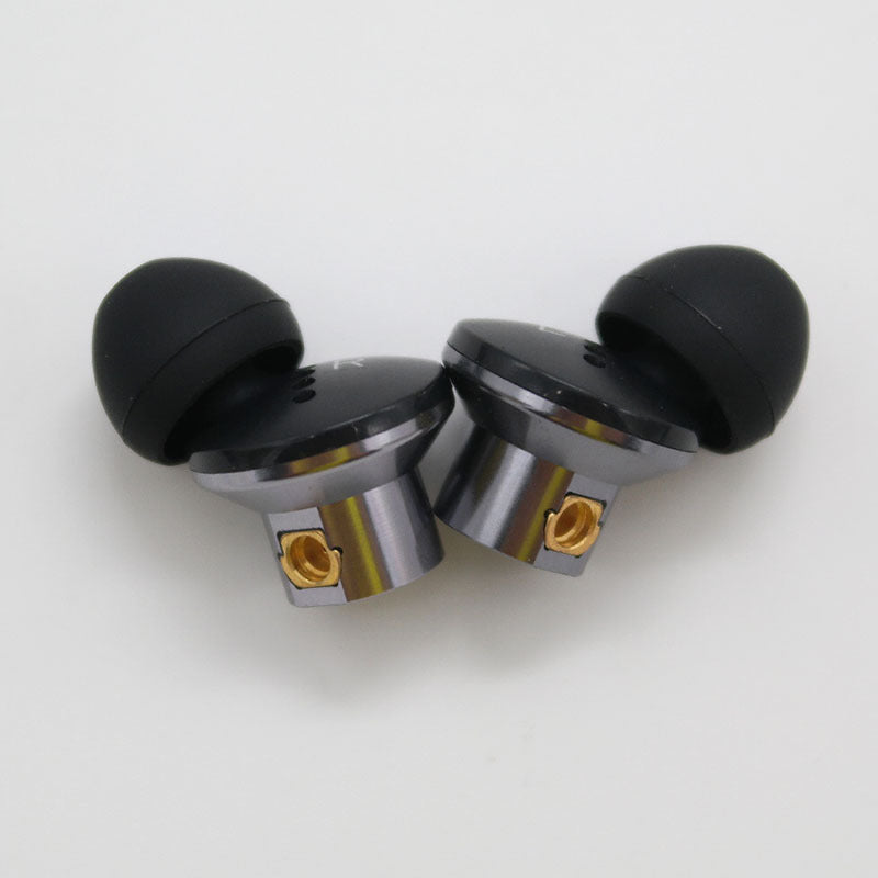 3.5mm In Ear Earphone Double Dynamic Drive HIFI Earphone Bass DJ Metal Earphone Detachable Headset