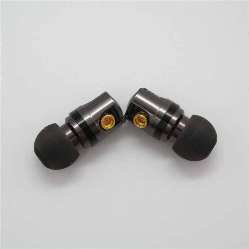 Ear Earphone Double Dynamic Drive HIFI Bass Earphone DJ Metal 3.5mm Earphone Headset