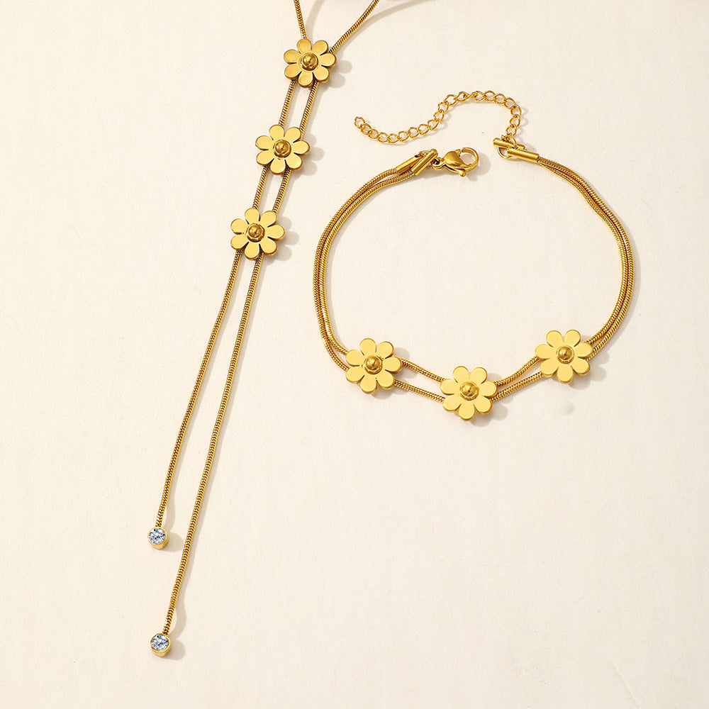 European and American three-dimensional flower tassel round snake chain Japanese and Korean new fashion stainless steel long temperament pendant suit