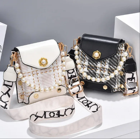 Elegant Pearl Chain Crossbody Bag ? Cute Princess-Inspired Phone Purse for Women