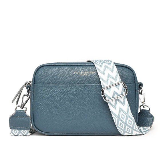 Women's bags Leather 2024new fashion simple shoulder messenger bag top layer leather small square bag