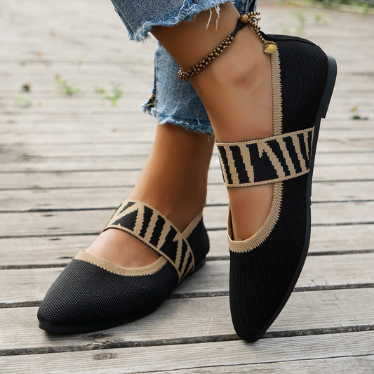 Cross-border retro foreign trade plus size flat heel solid color fly woven casual pointed low mouth shoes women's work loafers