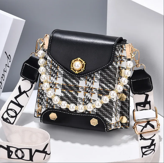 Elegant Pearl Chain Crossbody Bag ? Cute Princess-Inspired Phone Purse for Women
