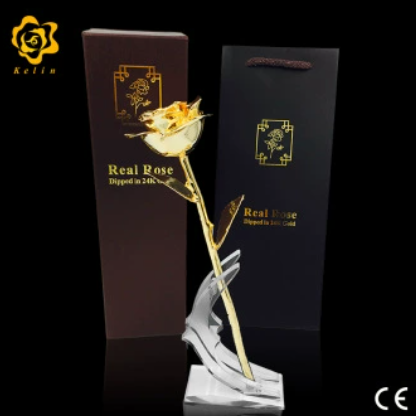 Gilded flower necklace handicraft
