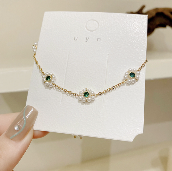 French style Titanium Steel Bracelet Imitation Pearl with Versatile Emerald Accents